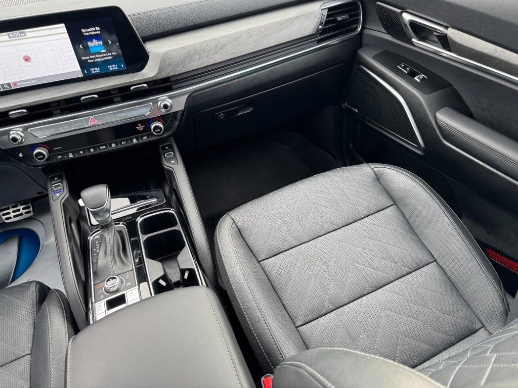 Used 2024 Kia Telluride SX X-Pro image 16