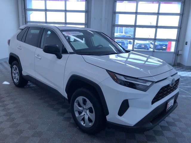 Certified 2025 Toyota RAV4 LE image 36