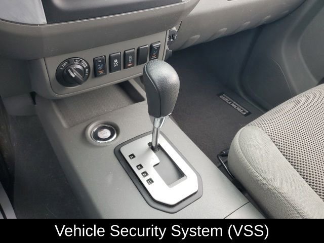 Used 2021 Nissan Frontier SV w/ Midnight Edition Floor Mats AWD/4WD image 18