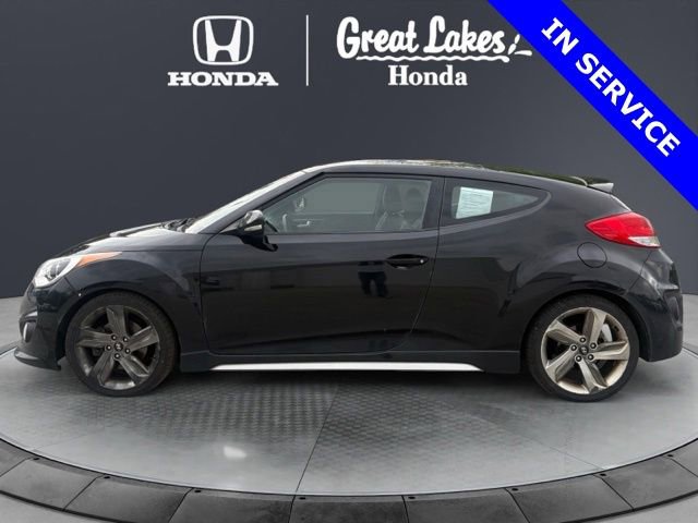 Used 2015 Hyundai Veloster Turbo FWD image 3