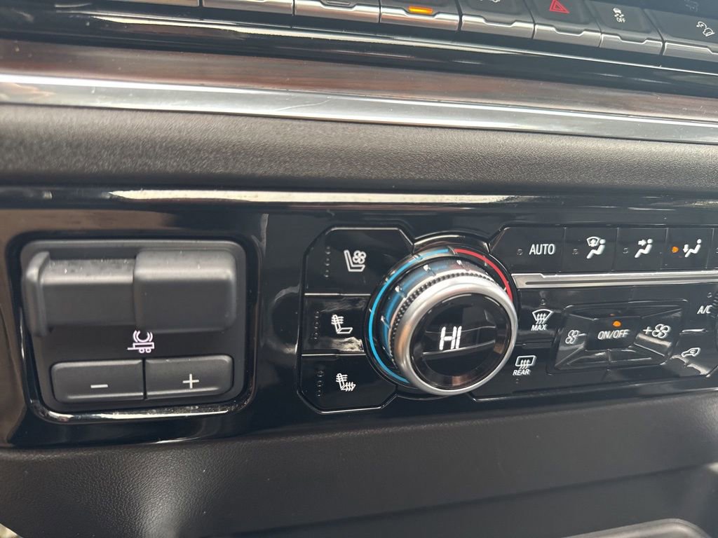 Used 2025 GMC Sierra 2500 SLT image 7