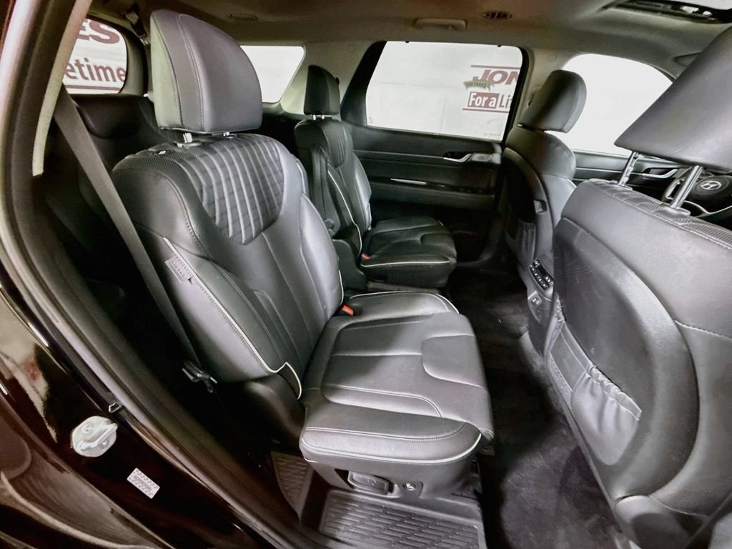 Used 2024 Hyundai Palisade Limited AWD/4WD image 34