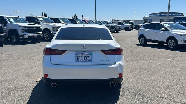 Used 2016 Lexus IS 200t RWD image 4
