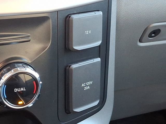 Used 2022 Ford F150 Lightning Pro image 27