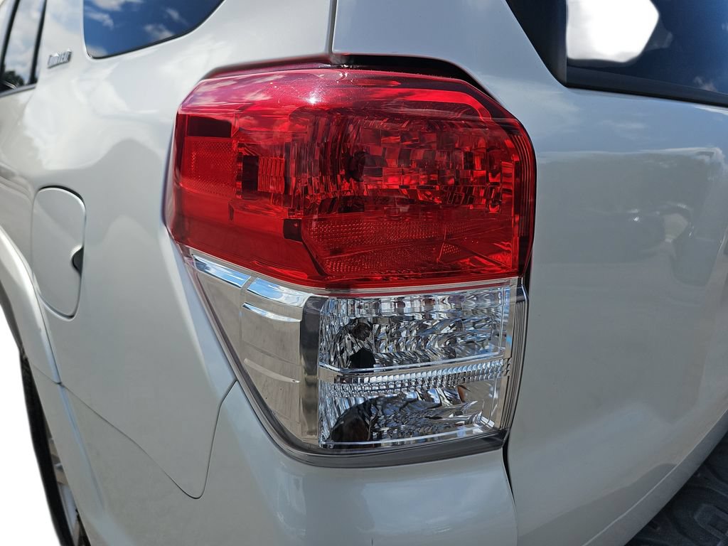 Used 2013 Toyota 4Runner Limited RWD image 34
