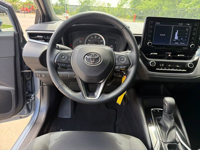 Used 2022 Toyota Corolla SE FWD image 16