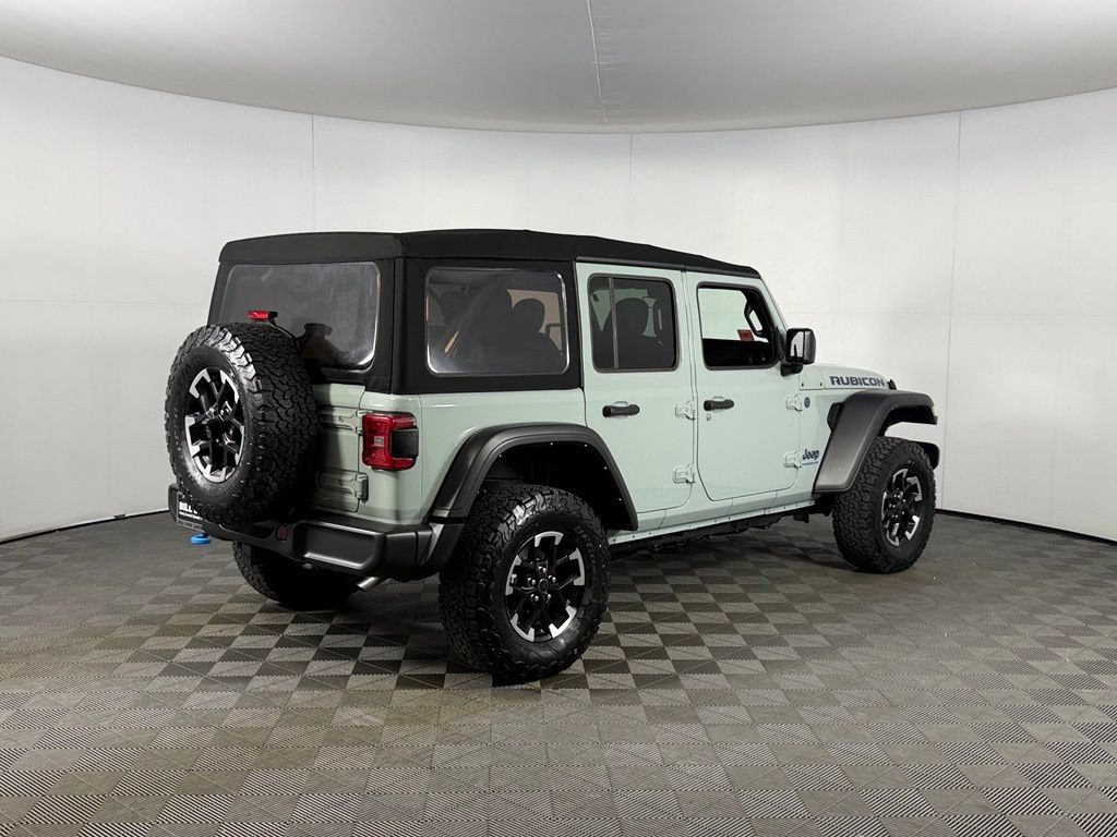 Used 2024 Jeep Wrangler Unlimited Rubicon 4xe AWD/4WD image 7
