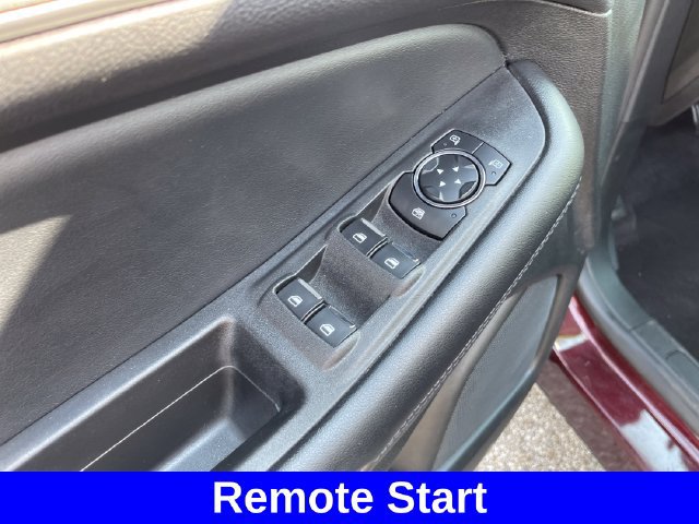Used 2024 Ford Edge SEL w/ Convenience Package AWD/4WD image 11