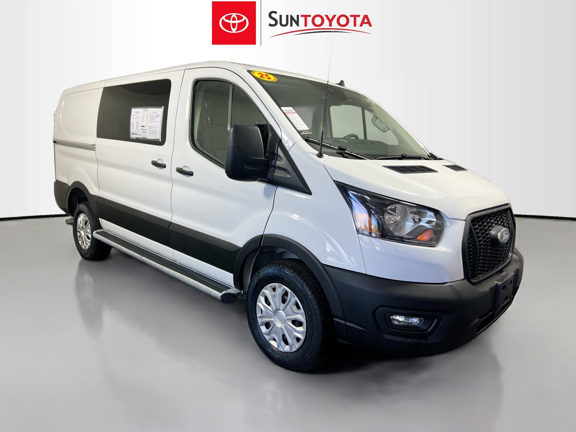 Used 2025 Ford Transit 250 Low Roof w/ Exterior Upgrade Package RWD image 1