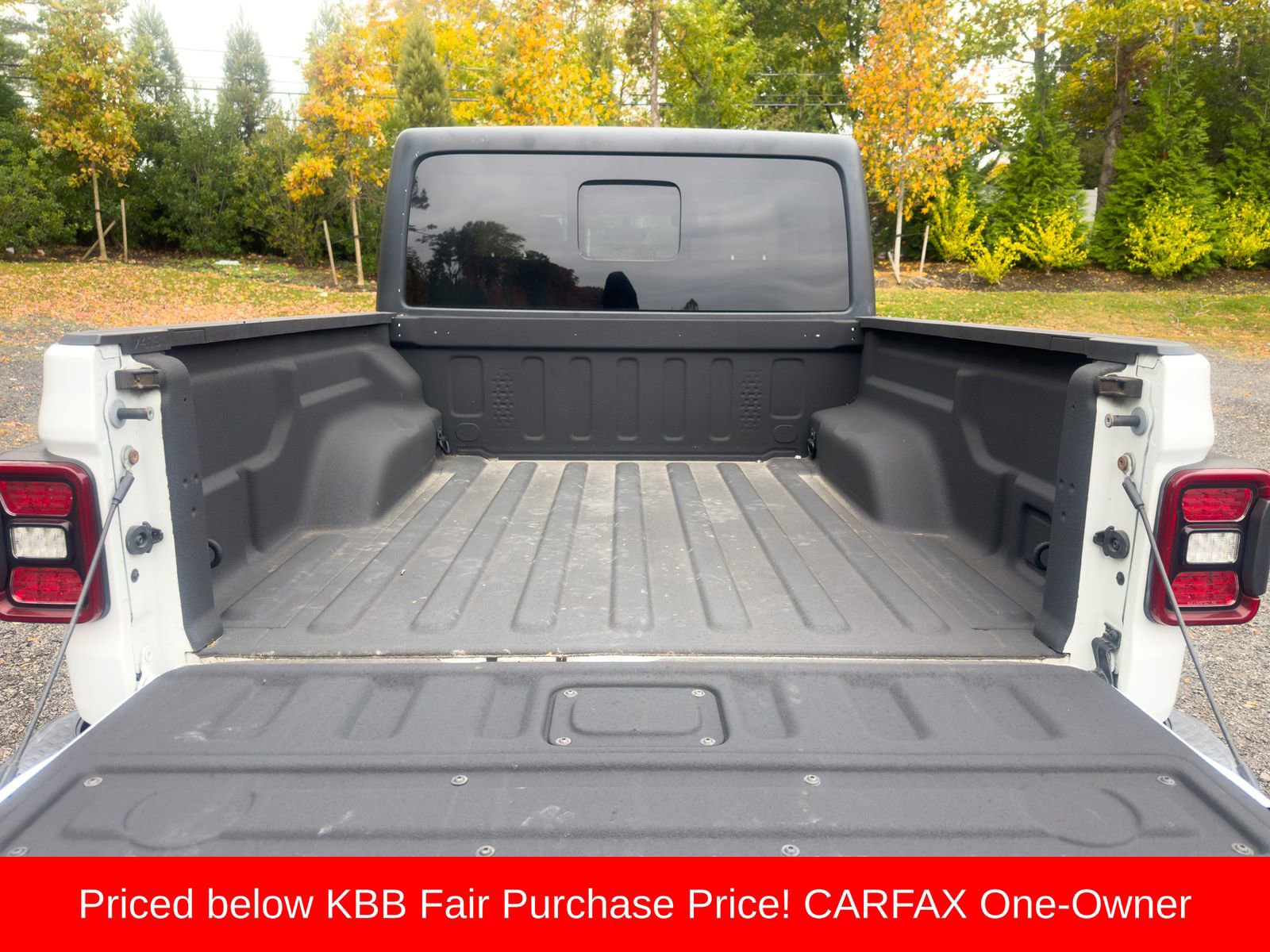 Used 2020 Jeep Gladiator Overland image 15