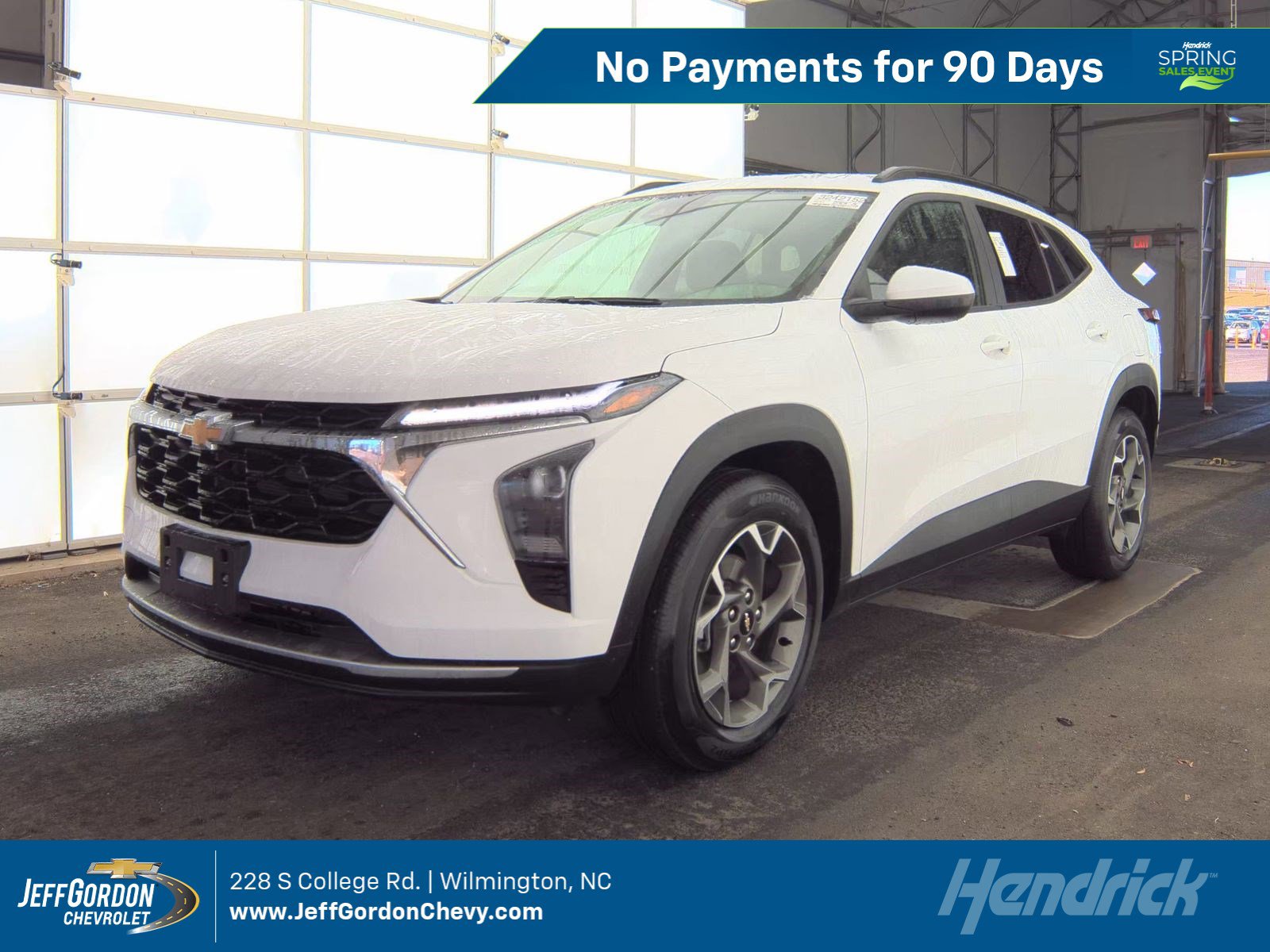 Used 2025 Chevrolet Trax LT w/ LT Convenience Package image 1