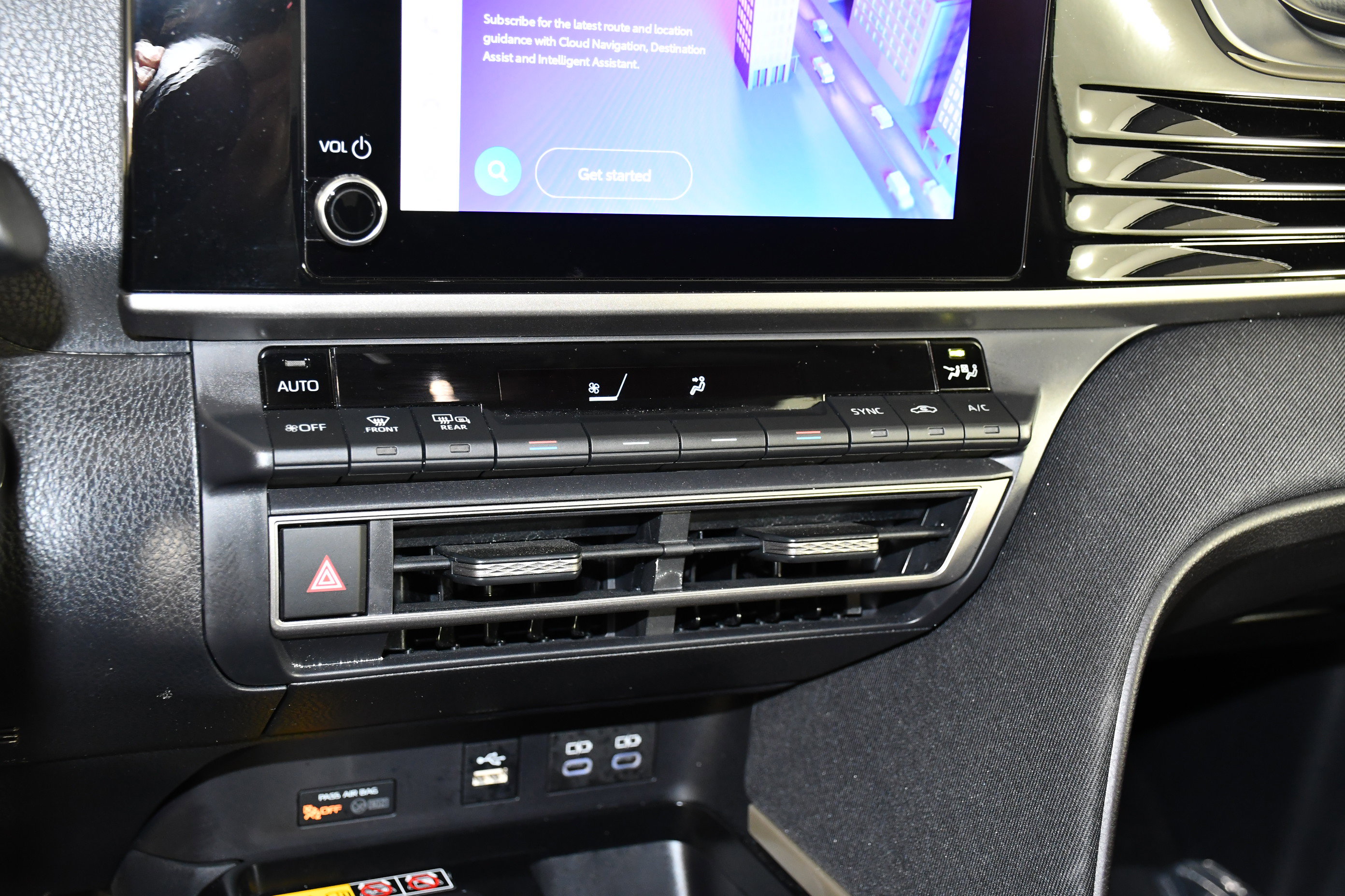 Used 2026 Toyota Camry LE FWD image 29
