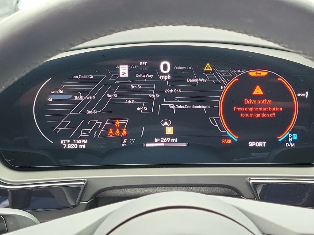 Certified 2026 Porsche Cayenne AWD/4WD image 33