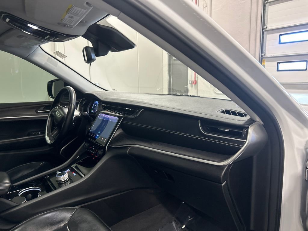 Used 2021 Jeep Grand Cherokee L Limited image 36