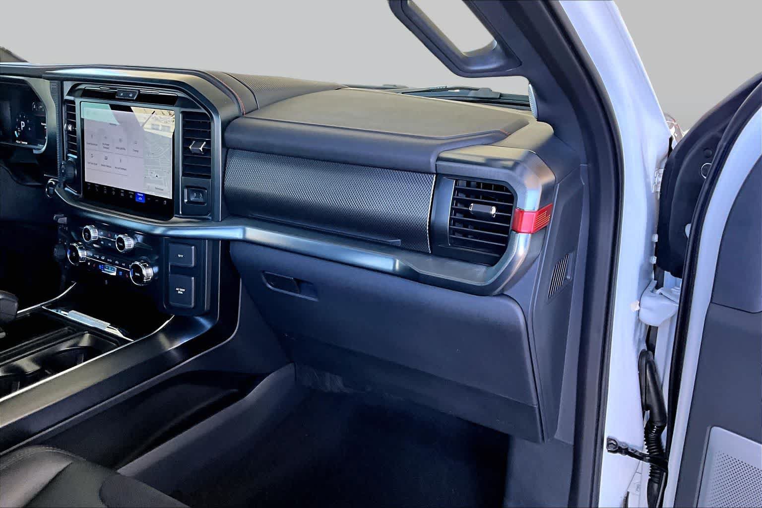Used 2025 Ford F150 Raptor AWD/4WD image 16