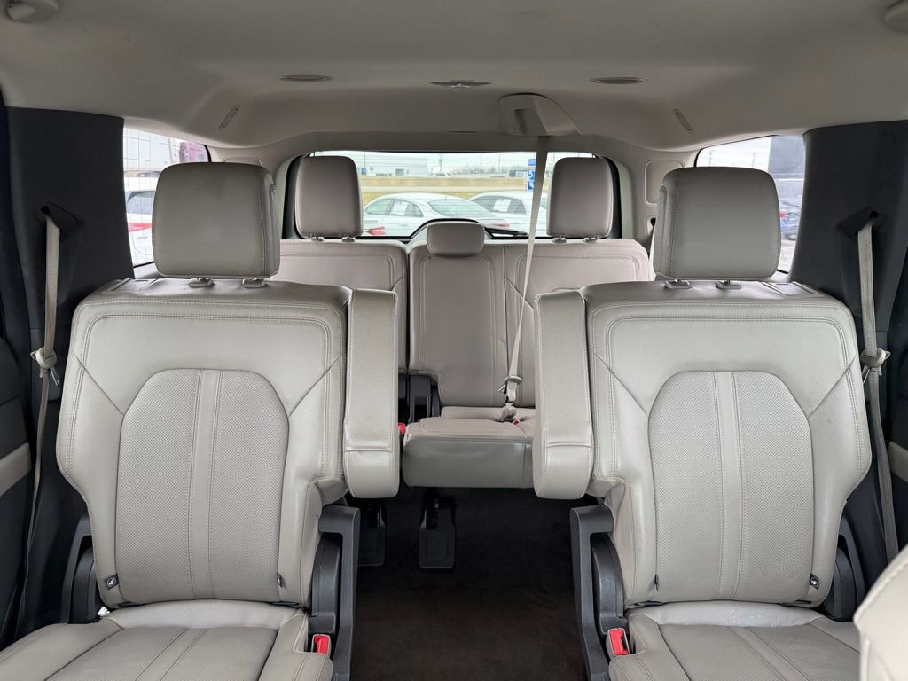 Used 2021 Ford Expedition Limited image 23