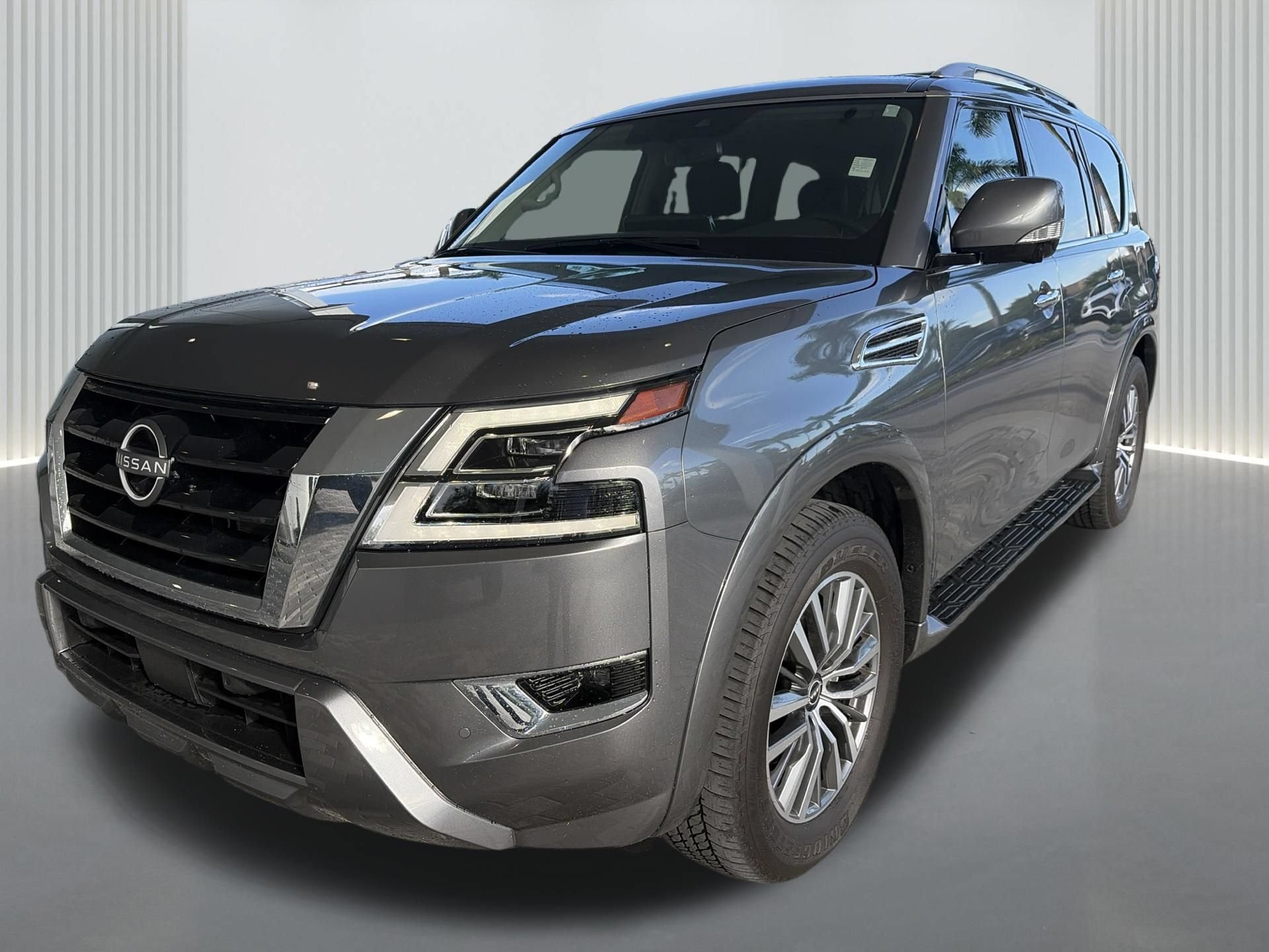 Used 2024 Nissan Armada SL w/ Captain's Chairs Package AWD/4WD video 2