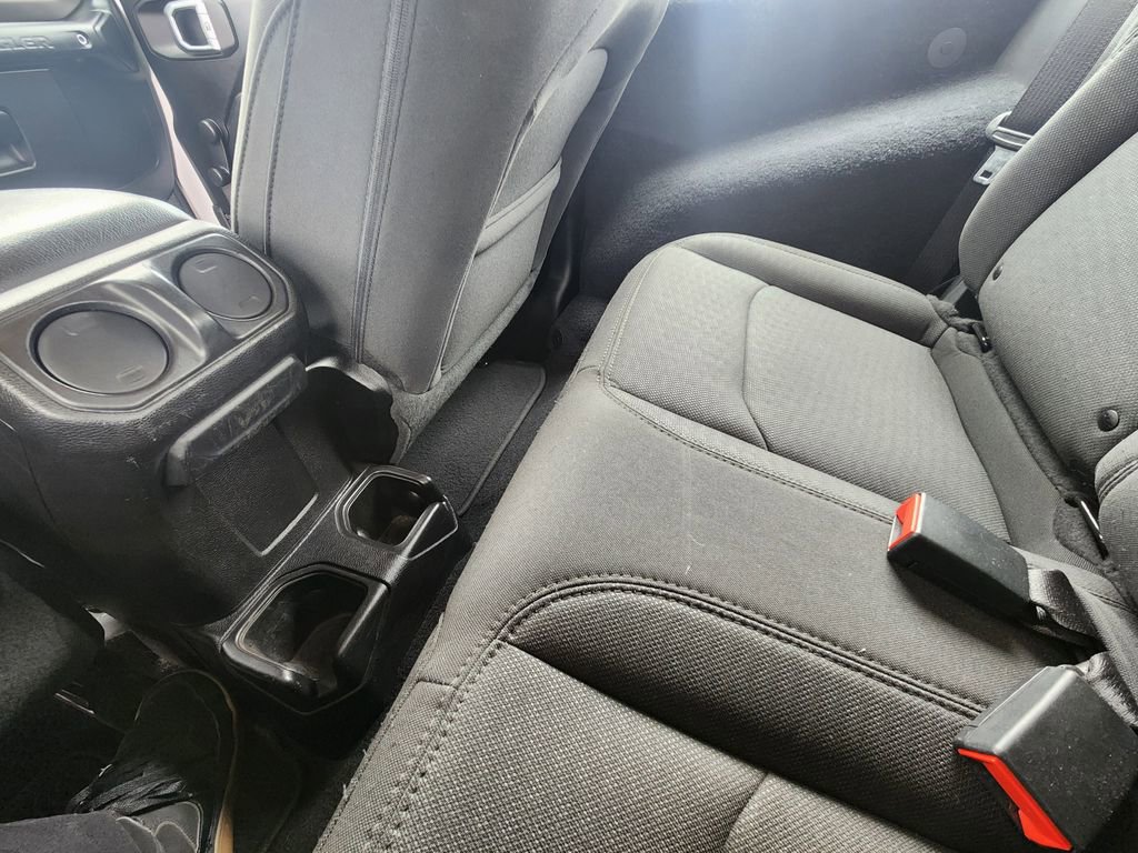 Used 2020 Jeep Wrangler Sport image 31