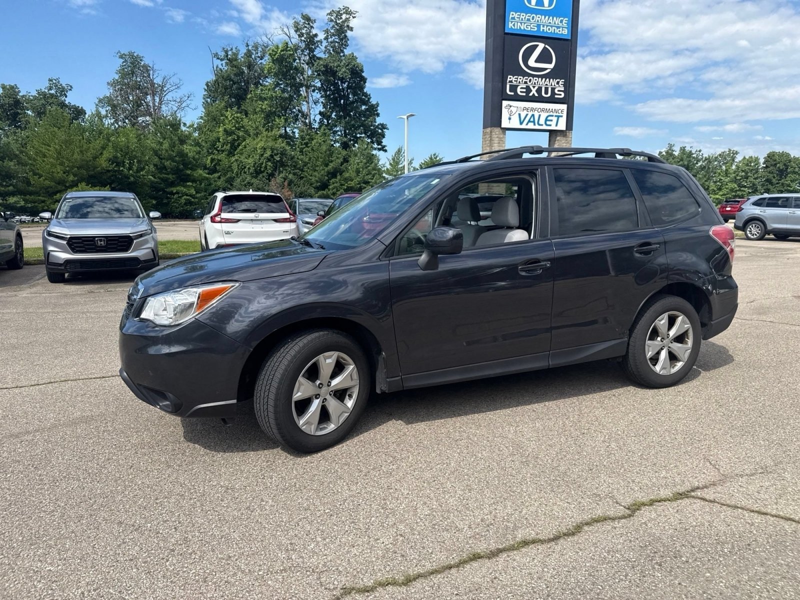 Used 2016 Subaru Forester 2.5i Premium AWD/4WD image 9