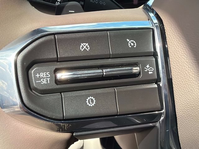 New 2026 GMC Yukon XL Denali w/ Sun & Power Step Package AWD/4WD image 24