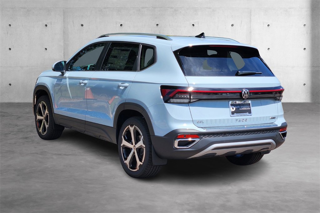 New 2025 Volkswagen Taos SEL image 28