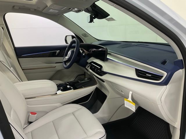 New 2026 Buick Enclave Avenir w/ Super Cruise Package image 29