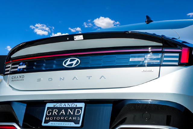 Certified 2025 Hyundai Sonata SEL FWD image 44