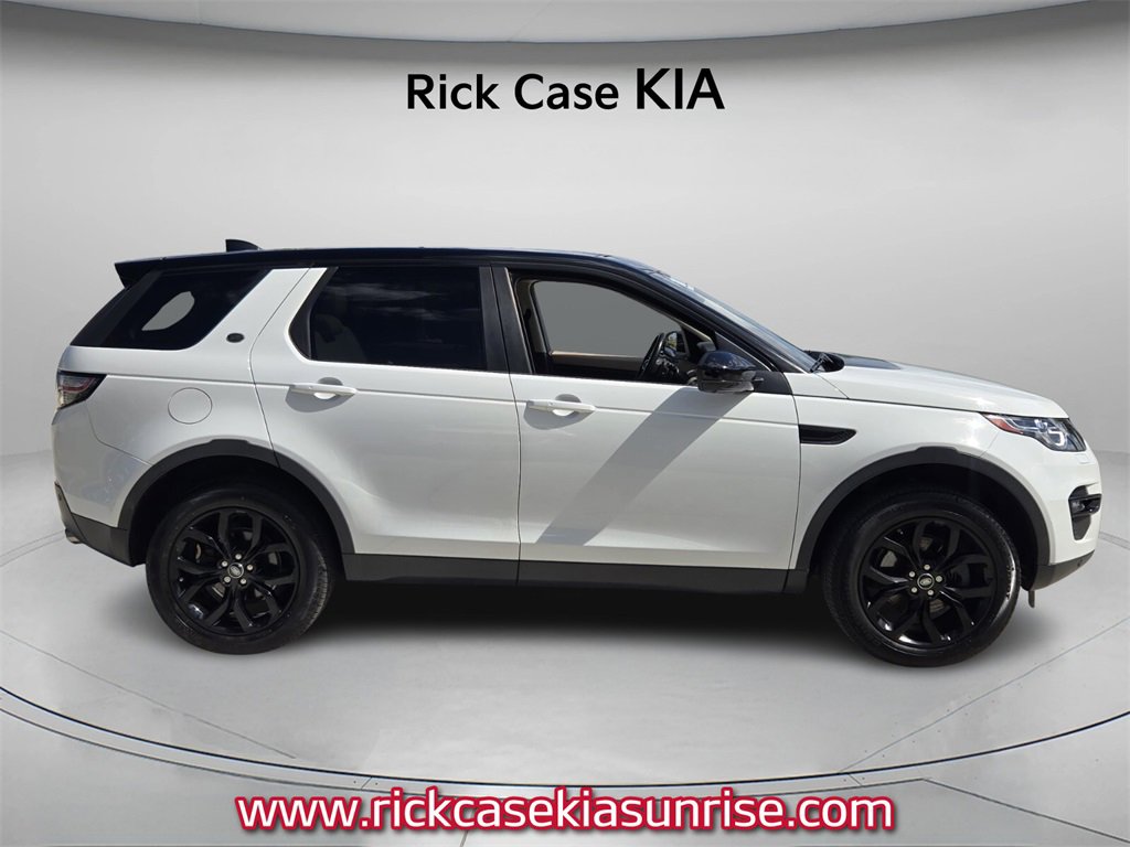 Used 2019 Land Rover Discovery Sport image 4