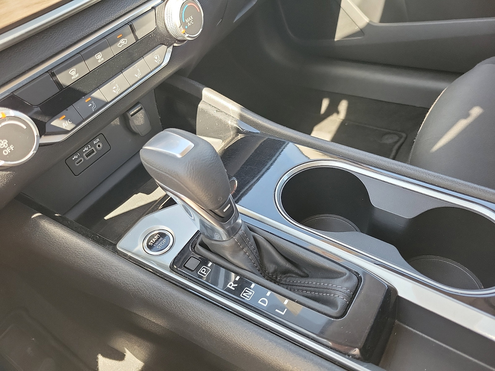 Used 2024 Nissan Altima 2.5 SV image 20