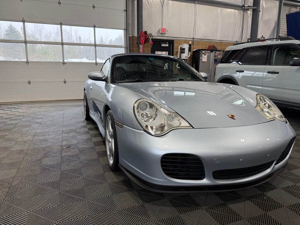 Used 2004 Porsche 911 Carrera 4S image 10