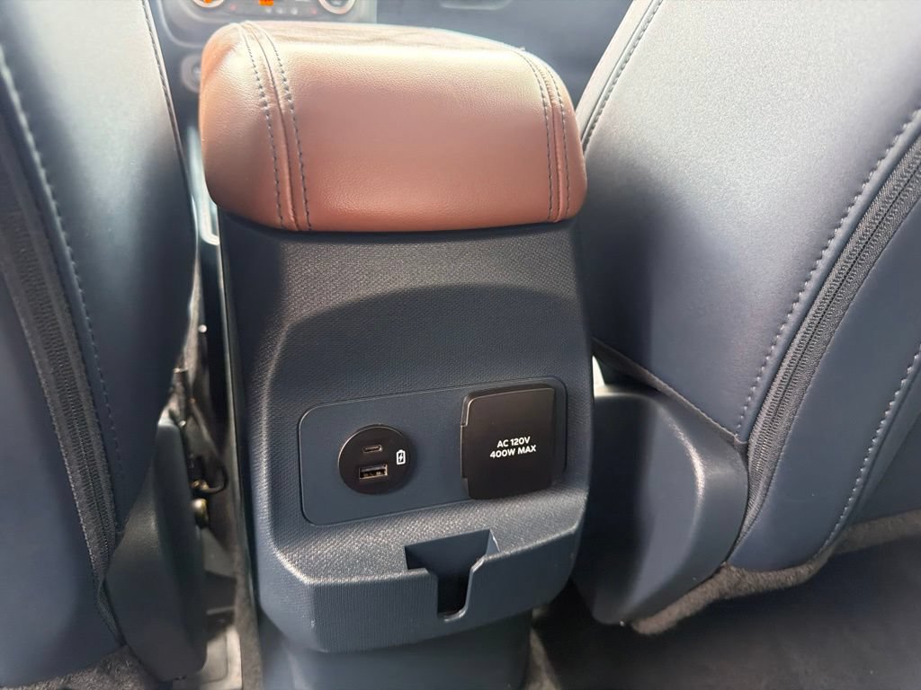 Used 2024 Ford Maverick Lariat AWD/4WD image 30