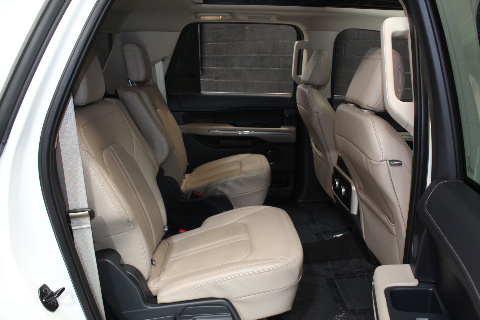 Used 2023 Ford Expedition Max Limited AWD/4WD image 46
