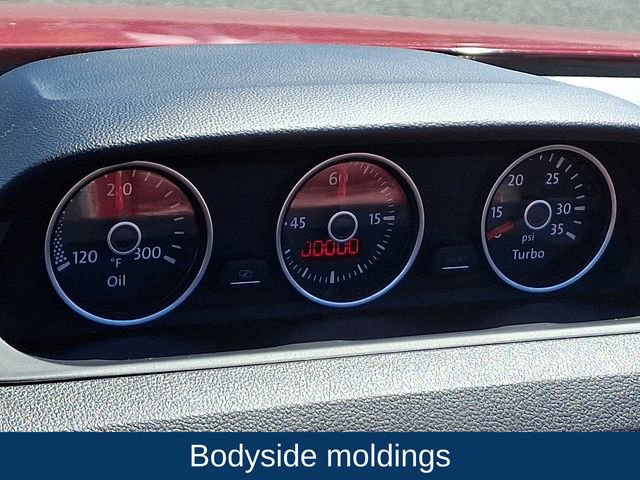 Used 2013 Volkswagen Beetle 2.0T image 16