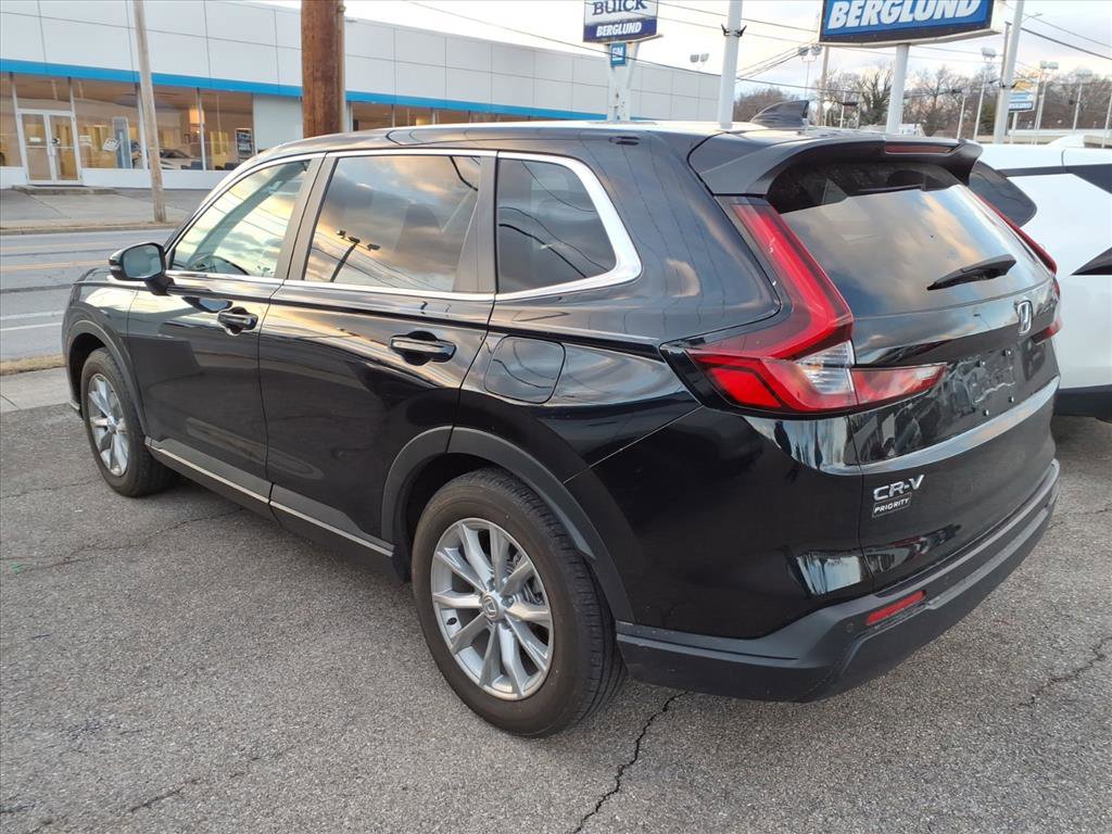 Used 2025 Honda CR-V EX-L image 3