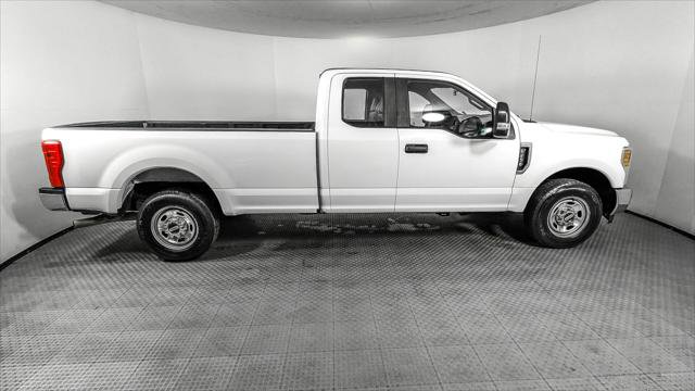 Used 2017 Ford F250 XL w/ Power Equipment Group RWD image 9