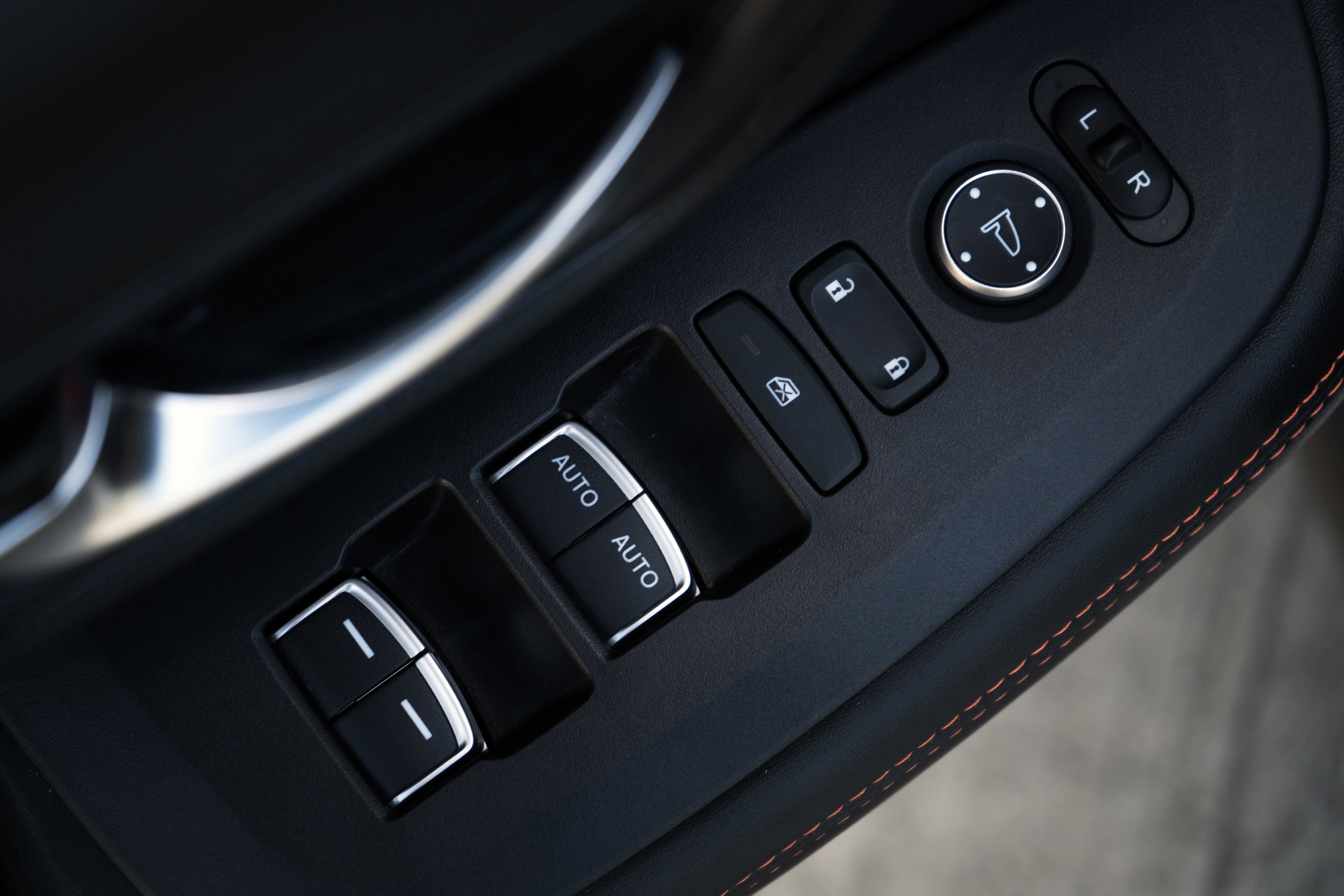 Certified 2024 Honda HR-V Sport image 38