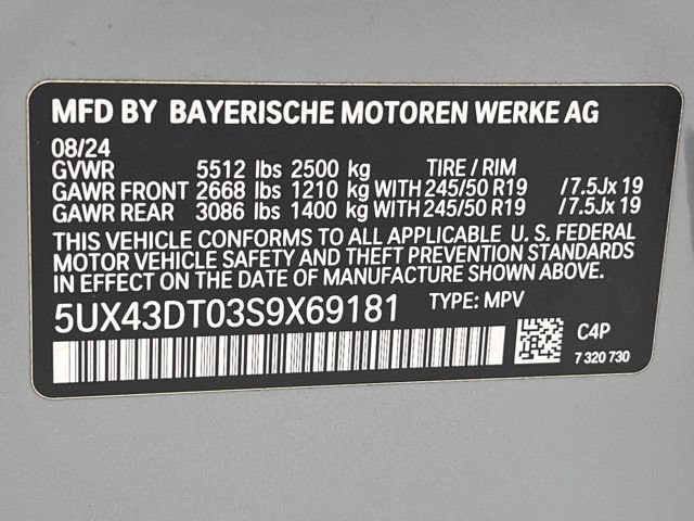 Certified 2025 BMW X4 M40i w/ Premium Package AWD/4WD image 24