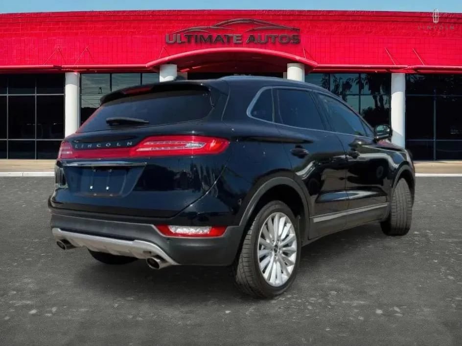 Used 2019 Lincoln MKC Premiere AWD/4WD image 3