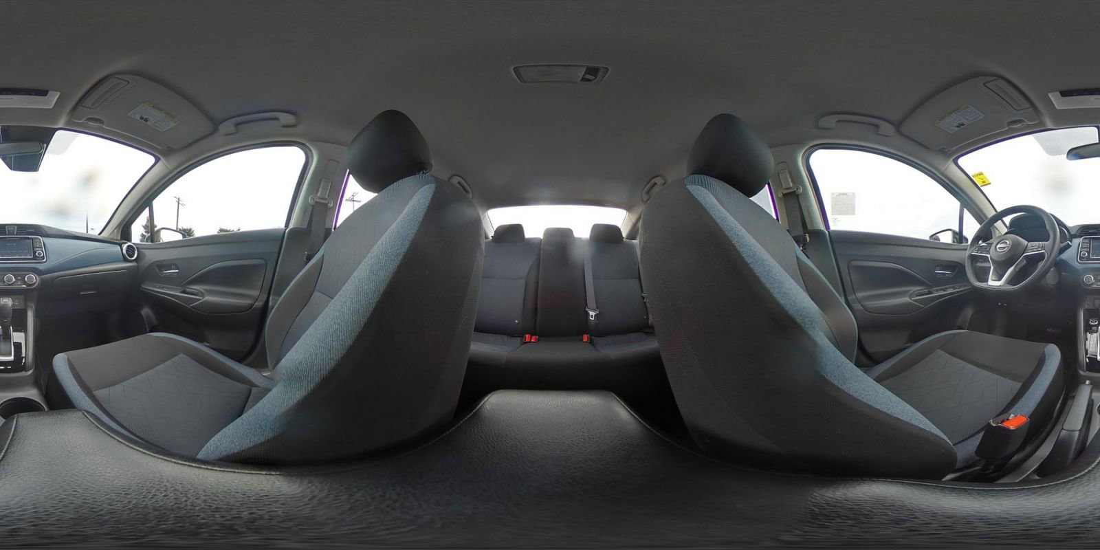 Used 2025 Nissan Versa SV image 37