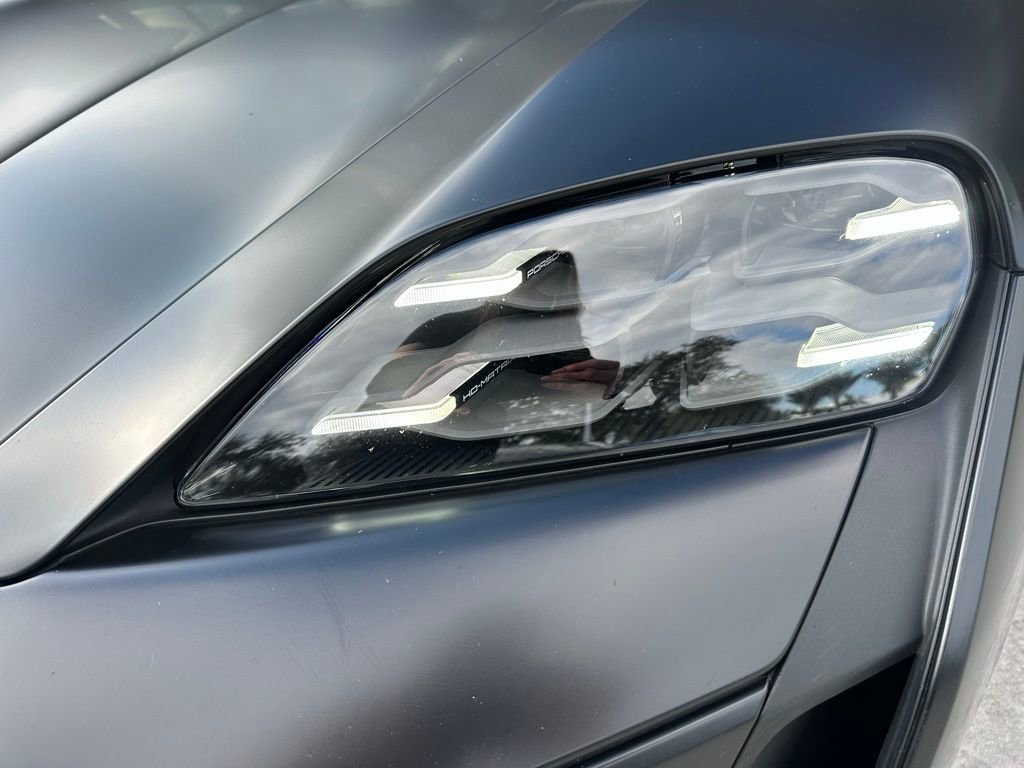 Certified 2025 Porsche Taycan Turbo S image 13