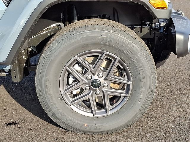 New 2026 Jeep Gladiator Sport image 9