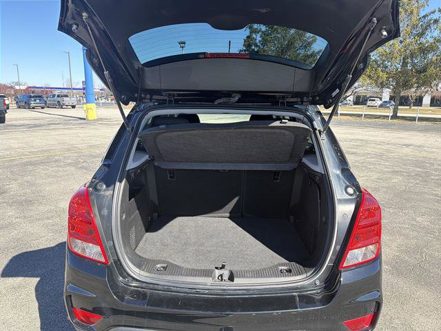 Used 2019 Chevrolet Trax LS image 18