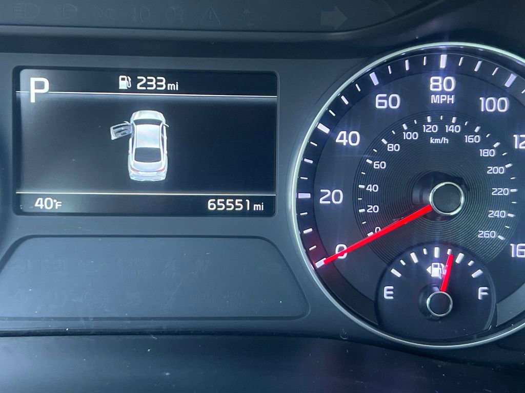 Used 2023 Kia Forte LXS image 29