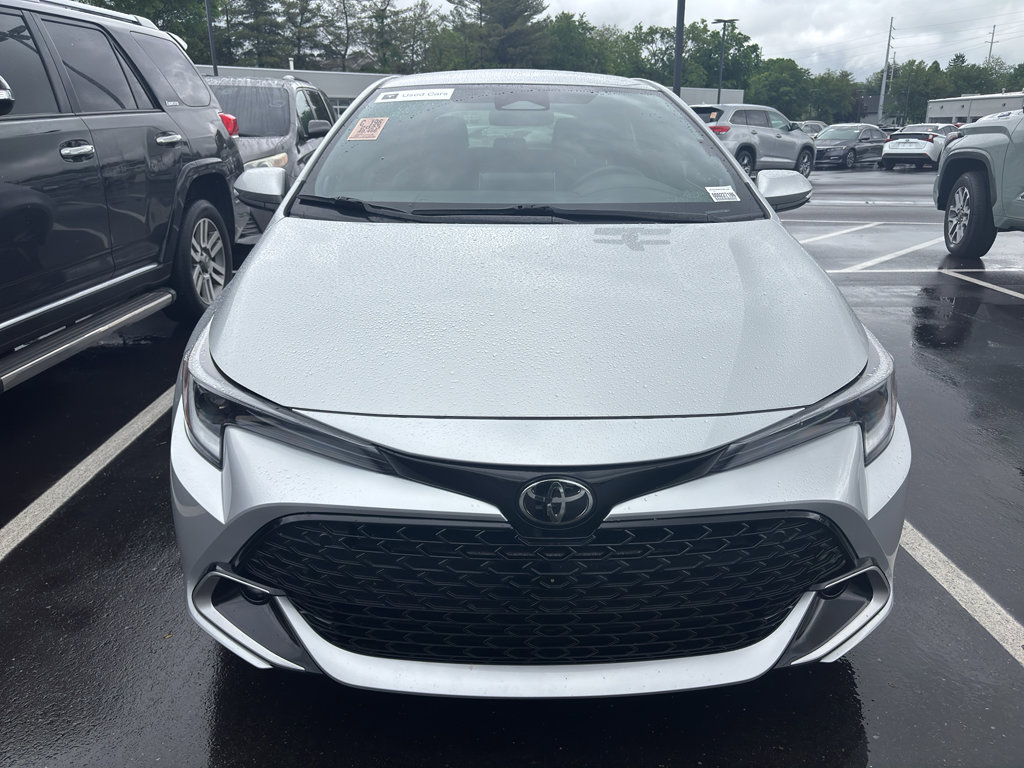 Used 2023 Toyota Corolla XSE FWD image 2