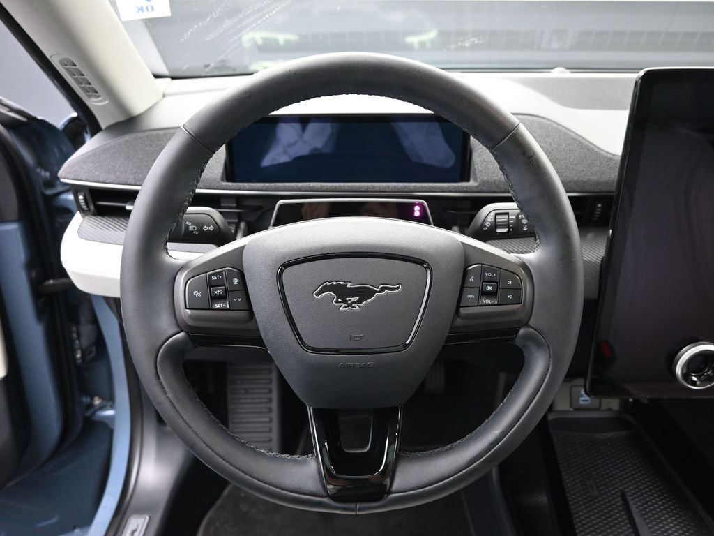 Used 2023 Ford Mustang Mach-E Premium image 23