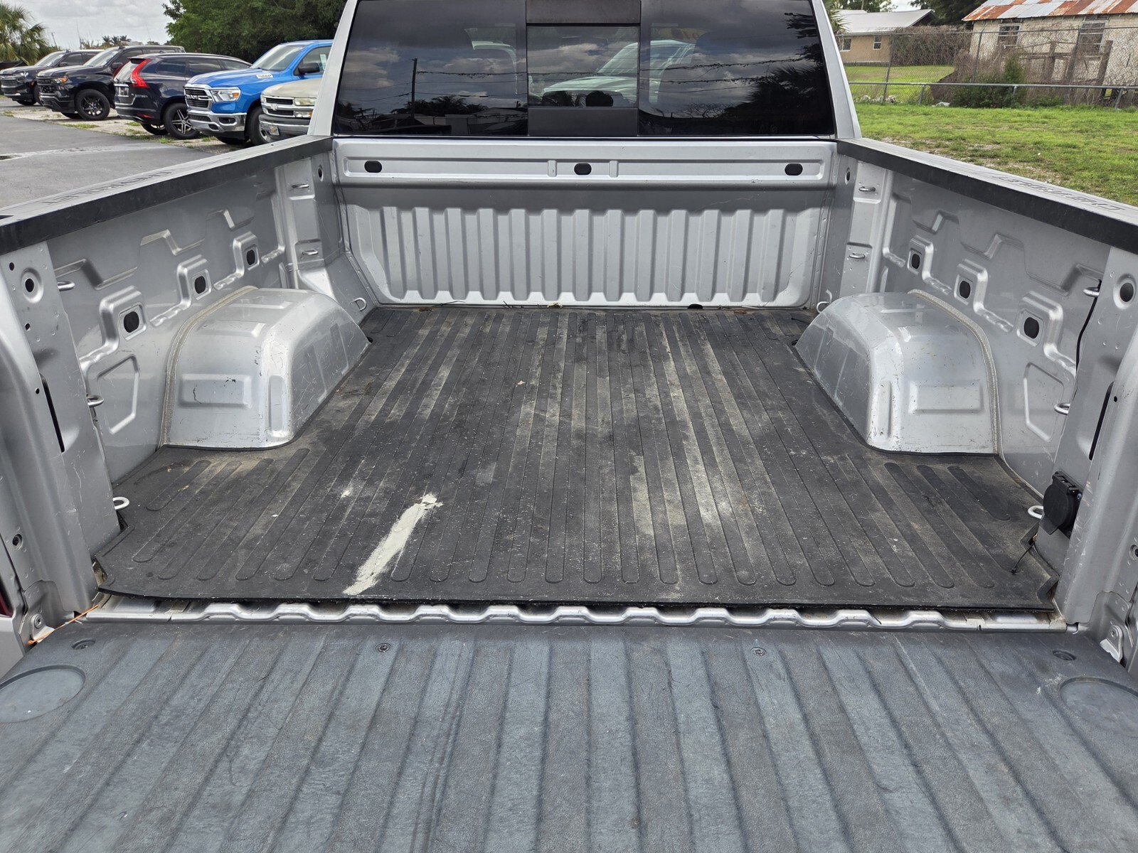 Used 2019 Chevrolet Silverado 1500 LTZ w/ LTZ Plus Package AWD/4WD image 8