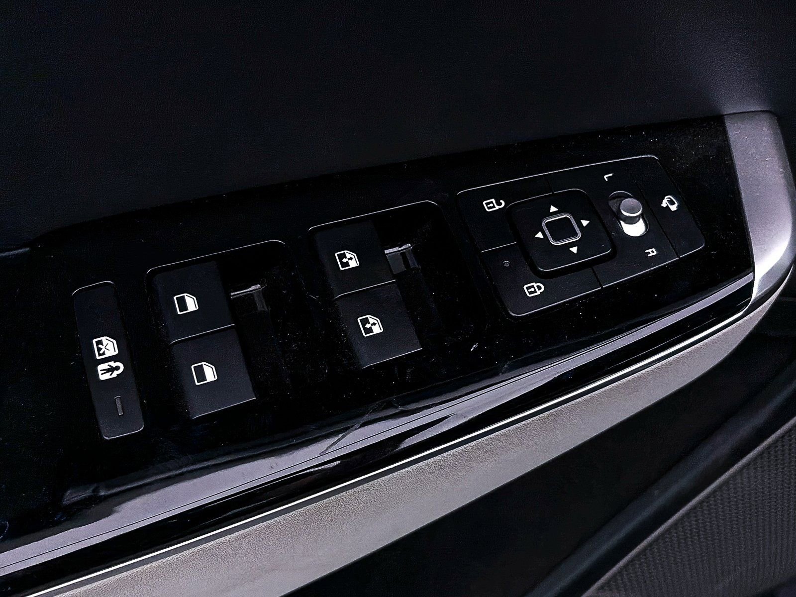 Used 2023 Kia EV6 GT-Line w/ GT-Line White Seat Package image 18