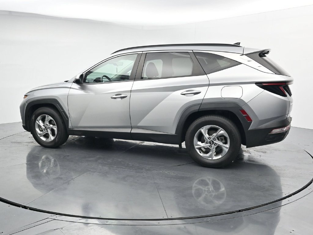 Used 2022 Hyundai Tucson SEL FWD image 5