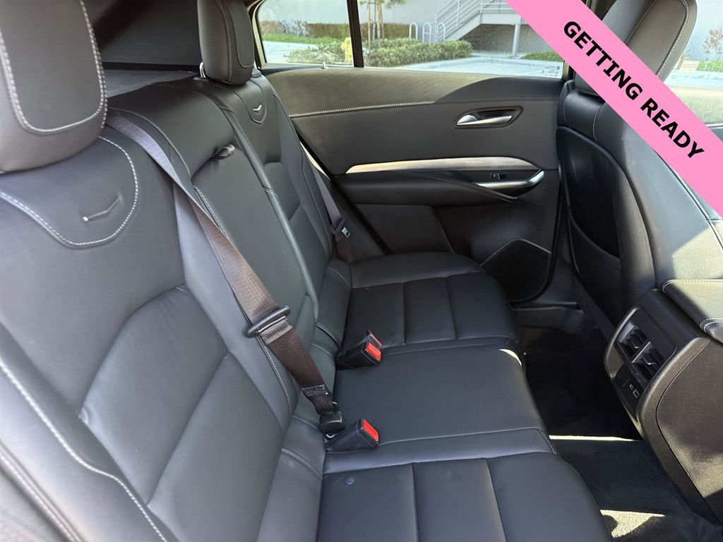 Used 2024 Cadillac XT4 Premium Luxury image 24