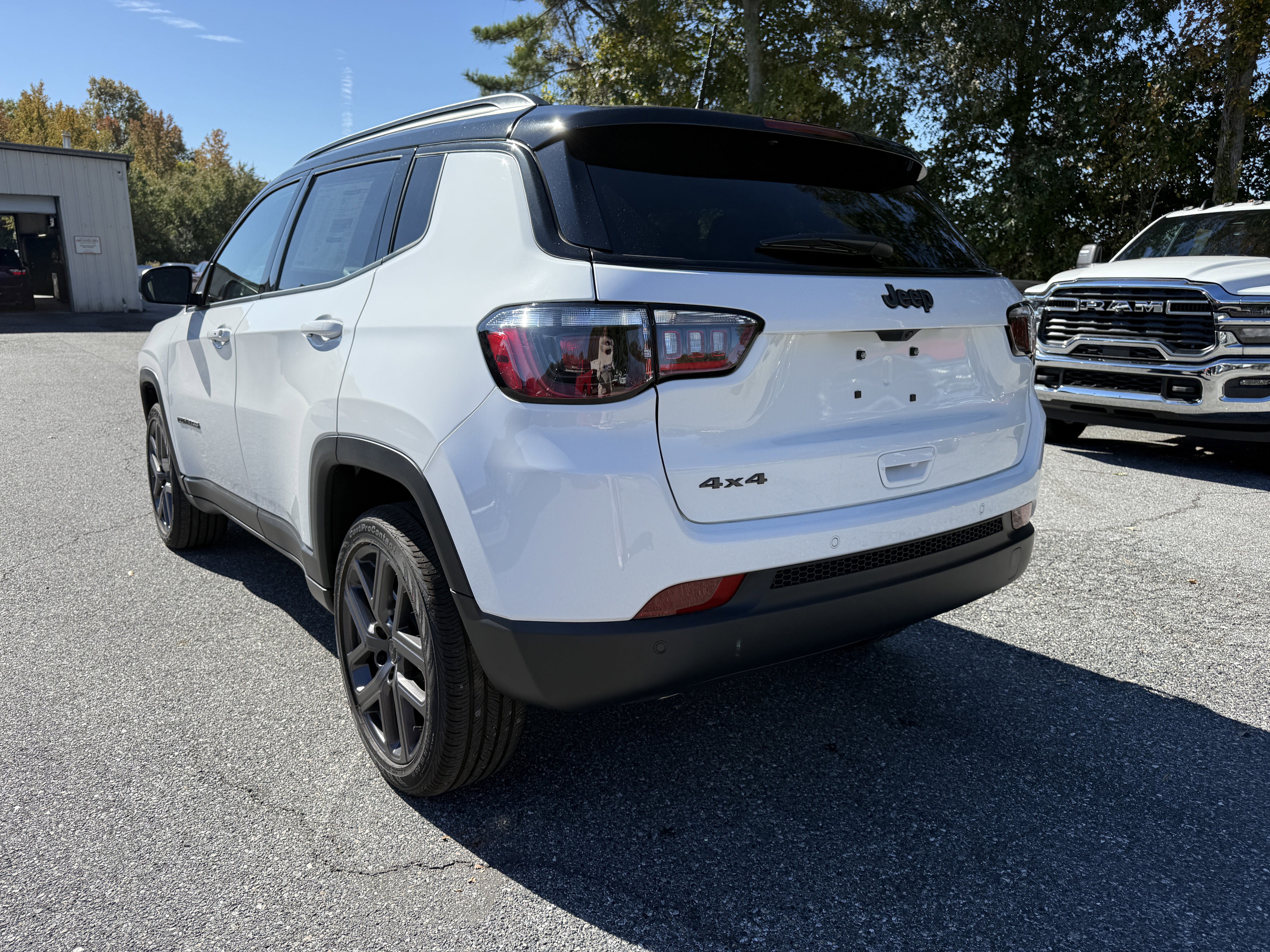 New 2026 Jeep Compass Limited image 5